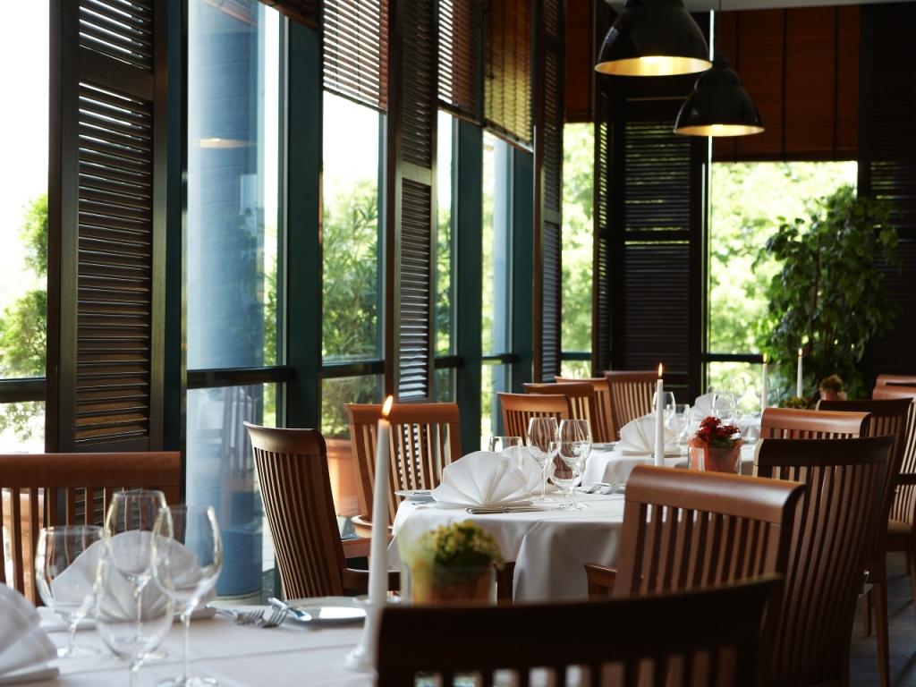 Trans World Hotel Donauwelle ลินซ์ ภายนอก รูปภาพ