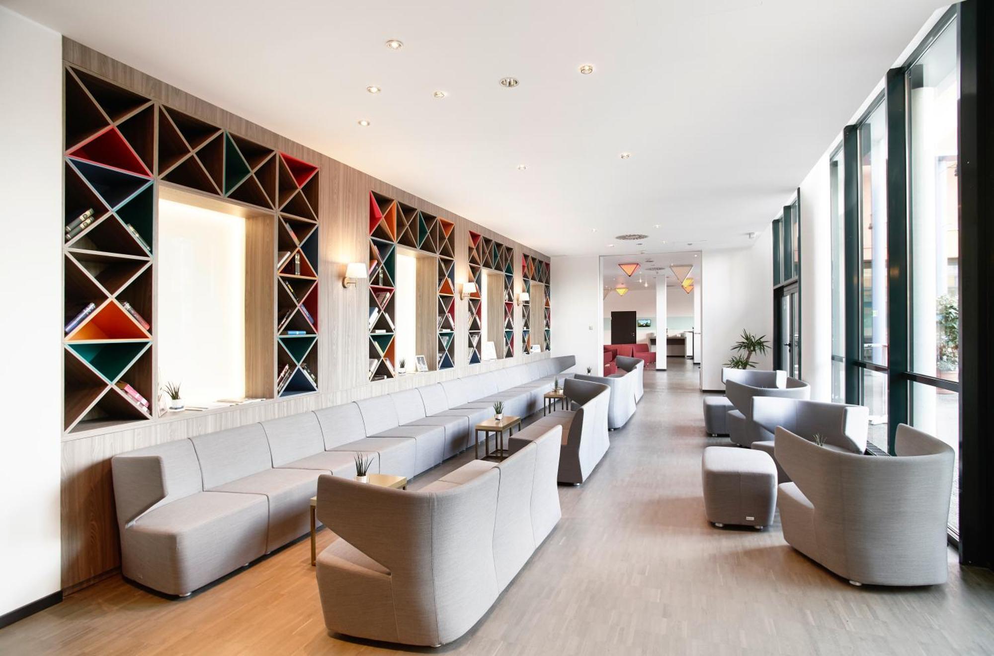 Trans World Hotel Donauwelle ลินซ์ ภายนอก รูปภาพ