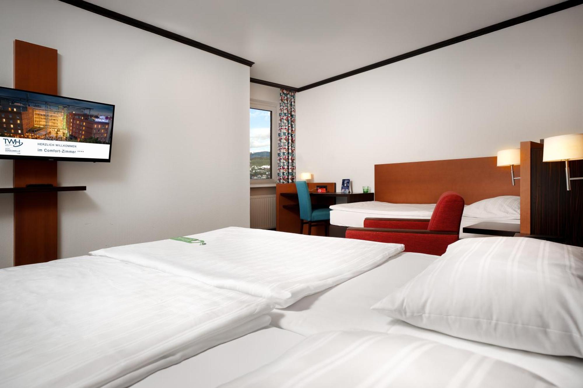Trans World Hotel Donauwelle ลินซ์ ภายนอก รูปภาพ