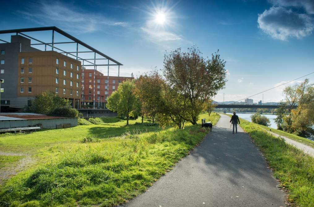 Trans World Hotel Donauwelle ลินซ์ ภายนอก รูปภาพ